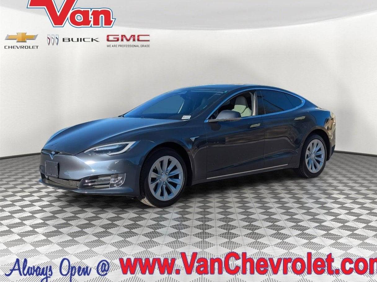 TESLA MODEL S 2017 5YJSA1E19HF216908 image